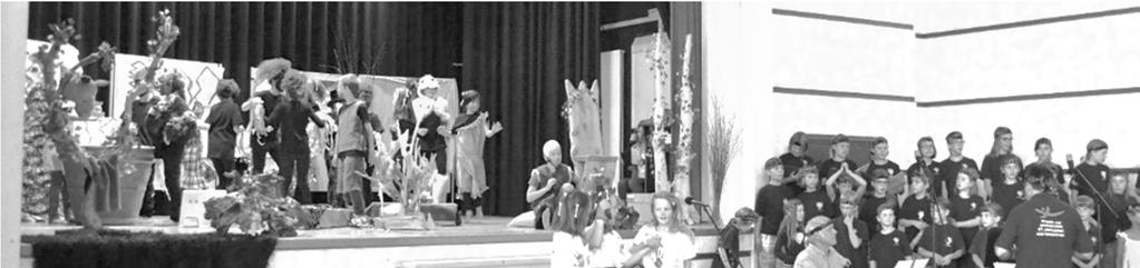 EIN STEINZEITLICHES GEBURTSTAGSFEST MIT KÖNIG GUGUBO Zwei Jubiläen auf einmal mit einem Musical gefeiert Der Kinder- und Jugendchor St. Johannes und auch die Grundschule St.
