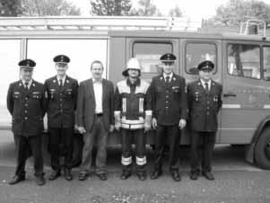 Antrag auf Ersatzbeschaffung der FF Wattendorf Die Freiwillige Feuerwehr Wattendorf beantragt mit Schreiben vom 28.09.2014 die Ersatzbeschaffung von persönlicher Schut- Steinfeld - 5 - Nr.