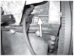Stimmt die Stellung der Nockenwellen nicht, kann man anhand der Position der Auslassnockenwelle die Einlassnockenwelle korrigieren.