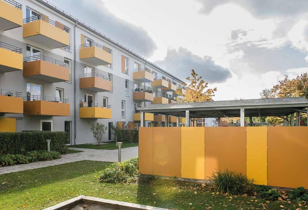 34 35 Wirtschaftlich und energieeffizient: Neubau in Wohnanlage Harthof in München Hoher baulicher Wärmeschutz im KfW-55-Standard benötigt keine zusätzliche Dämmung, wie das harmonisch in den Bestand