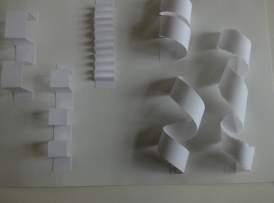- Weißes Drachenpapier und Drachenpapier in vielen weiteren Farben - Schere/Schneidemaschine - Klebestift Hermann Waibel 2er Kombinationen Experimentieren mit Papier schneiden, reißen,