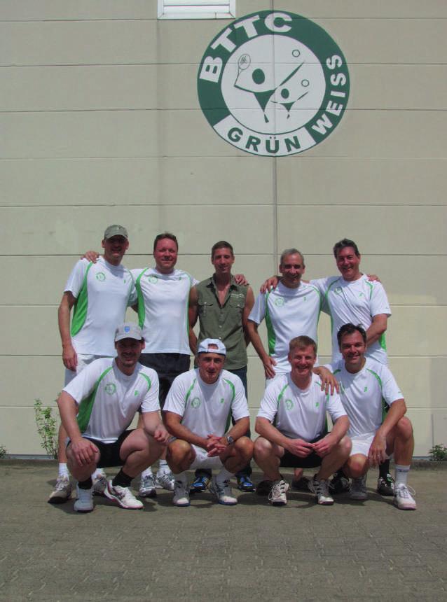2. Herren 40 Und wieder nur (un-)glücklicher Gruppenzweiter Intensives Training, ein tolles Tenniswochenende in Perleberg mit Dario und die Verstärkung durch Dr.