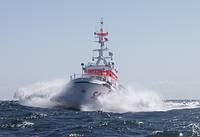 Position des Rettungsfahrzeuges zum Verunfallten Anzahl und Ausbildung der beteiligten Retter Anderer Schiffsverkehr Wasserverhältnisse (Wellen, Strömung, Klippen.