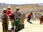 Potosi - Uyuni Das Bergwerk - ein typischer Arbeitsplatz in Potosi Erleben Sie heute hautnah, was es heißt, Minenarbeiter in Potosi zu sein.