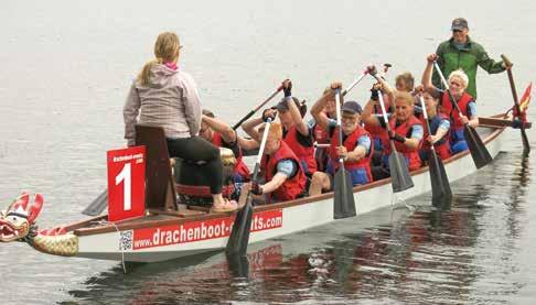 Anzeige 65 Aktuelles aus den Ländern Bronze für das Team vom Scheel-Altenpflegeheim beim Drachenbootrennen auf dem Norderstedter Stadtparksee.