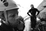 1968 im Südschwarzwald geboren, sammelte er schon als 12- jähriger erste Klettererfahrungen im heimatlichen Schlüchttal, wo er in den folgenden Jahren einen Grossteil der harten Routen bis zum 10.
