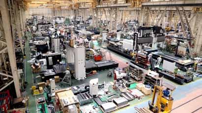 Okuma fertigt an zwei Produktionsstandorten in Oguchi und Kani rund 8.500 Maschinen pro Jahr und erzielt dabei einen Umsatz von rund 1,66 Mrd. Euro (Stand: 4/2016, wechselkursabhängig).
