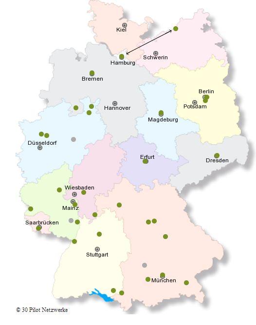 Entstehung und aktueller Stand der Energieeffizienz-Netzwerke Idee der lokalen, lernenden Energieeffizienz-Netzwerke stammt ursprünglich aus der Schweiz (1987), seitdem wurden dort etwa 70 Netzwerke