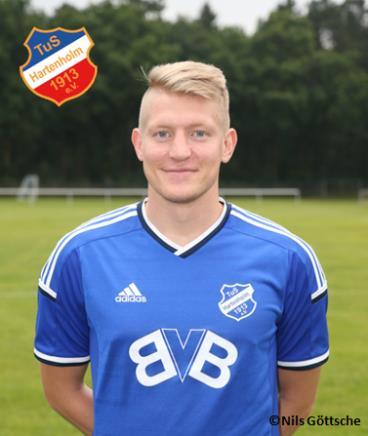 7 Interview mit Andreas Meyer Name: Andreas Meyer Spitzname: Andy Geburtstag: 23.08.1987 Beruf: Kfm.