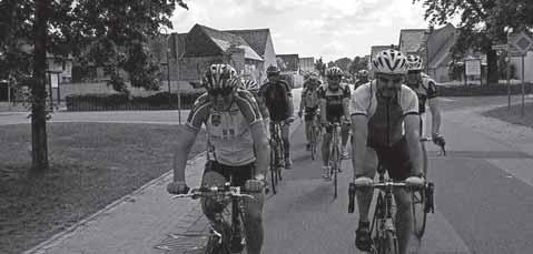 Radfahren zum Stadtsportfest in Eilenburg Wie jedes Jahr zum Stadtsportfest in Eilenburg trafen sich Radsportfreunde vom Freizeit-Sportverein Eilenburg und begeisterte Radfahrer aus Eilenburg und