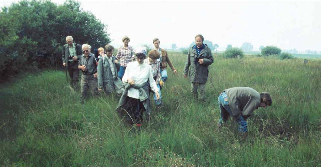80 Jahre NABU Verden Exkursion mit Richard Goy und Dr. Werner Pakroppa ins Waller Moor. verdanken und dem damaligen Schriftführer Bernd Bosse, der bereits 1994 verstarb.