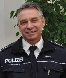 Für ihre Zukunft wünschte er Ihnen alles Gute im dienstlichen und auch im privaten Leben. Martin Schäfer Bernd Kister wurde ebenfalls für 40 Jahre Polizeidienst geehrt.