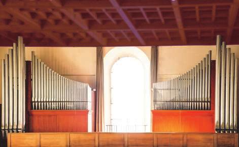 Aus der Gemeinde 3 Orgeleinweihung Eifrig gearbeitet wurde in der Markuskirche im September.