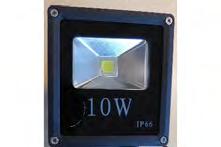 LED 10 Watt flache Bauform schwenkbar ww Strahler mit 10 Watt (entspricht ca. 80 Watt Halogen). 10 Watt Power LED = ca.80 Watt Halogen Abstrahlwinkel: 180 Grad Maße: 86mm x 115 mm x 85 mm Art.Nr.