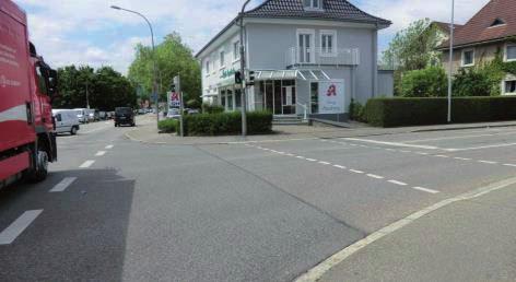 Dies ist gefährlich An der Hauptstraße in Wallbach, Abzweigung Rheinvogtstraße, löst