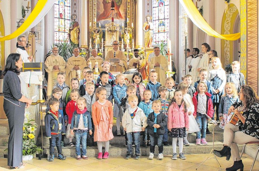 21./22. April 2018 / Nr. 16 UNS BISTUM III Seit 100 Jahren Pfarrei Teisbach-St. Vitus feiert mit Weihbischof Graf TISBACH (cr/sm) Die Pfarrei St.