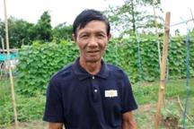 Mitarbeiter 2015 Im Landwirtschaftsprojekt arbeitete von Jänner bis Juni P Tuk und bestellte den Garten. Ihm folgte im Juli Thoung Kyi (Foto).