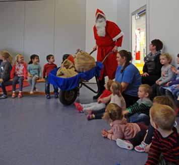 Dezember 2017 einen ganz besonderen Gast bei uns im Kindergarten Brennofenstraße. Bürgermeister Natter kam uns besuchen und durfte bei unseren Liedern und Ritualen der Adventszeit dabei sein.