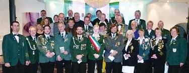Schützen, darunter achtzehn Königspaare und über 20 Vereine feierte der Schützenkreis Minden den 25.