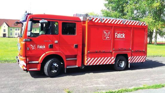 Juni erstmals drei Falck-Kollegen aus Gaggenau (Standort Daimler AG) sowie zwei Kollegen aus den eigenen Reihen zu Betriebssanitätern aus.