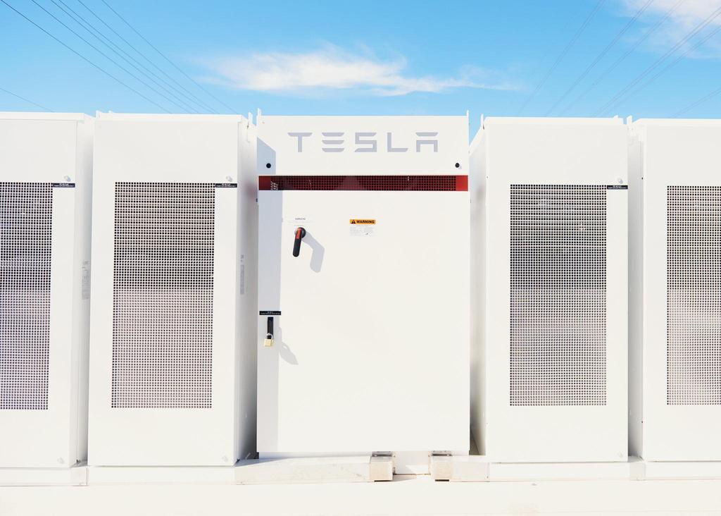 In Kalifornien: 396 Powerbacks von Tesla Mit 80 MWh größter