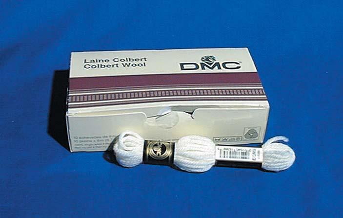 Für das Sticken von Gobelinsesseln ist hingegen der widerstandsfähigere Petit-Point- Stick empfehlenswert. Die Farben DMC-Colbert-Wolle ist in 460 Farben erhältlich.