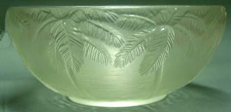 Pressglas, H 17,3 cm, D 14 cm signiert Barolac MB Glassexport