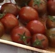 Vorzugsweise im Gewächshaus anbauen. Mobil aus Serbien 112 Eine sehr produktive Stabtomate, die ca. 80 cm hoch wird und um die 130g schwere, rote Früchte trägt. Sie wachsen in Trauben von 6 Tomaten.