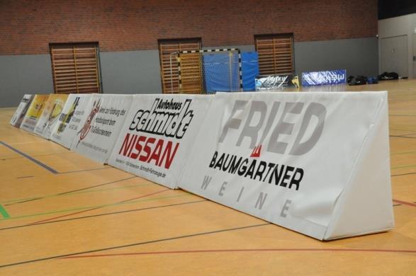 Die Banner werden zu jedem Heimspiel (Aktive & Jugend) sowie bei unseren Turnieren aufgehängt bzw. aufgestellt.