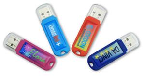 Unser USB- Werbeartikel besteht aus einem hochwertigen Kunststoffgehäuse, das mit einer Gummierung umzogen ist. Er ist in 9 trendigen Farben verfügbar.