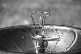 Trinkbrunnen Herausforderung Ein Liter Wasser wiegt ein Kilogramm. Tragt ihr immer ein Kilogramm Wasser mit euch herum? Eigentlich sollte man. Denn oft trinkt man zu wenig.