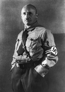 Wie Hitler war Streicher mit beiden Eisernen Kreuzen dekoriert worden, wie Hitler wollte er Führer der antisemitischen Bewegung in Süddeutschland werden.