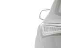 100km in der Premium-Ausstattung zusätzlich mit - Einparkhilfe vorne und hinten - Spurhalte- und Totwinkelassistent - Querverkehrswarnung hinten - Licht- /Regensensor - Bi-Xenon-Scheinwerfer -