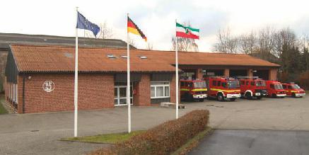 Das Gerätehaus in Hopsten: Seit August 2010 ist ein RTW der Feuer- und Rettugswache Ibbenbüren von 7.00 bis 19.00 Uhr dort stationiert.