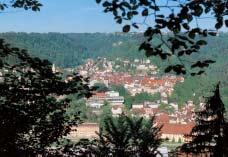 Rottweil Redaktion 22.09.2003 13:36 Uhr Seite 48 Natur erfahren Kultur erleben! Oberndorf a.n. idyllisch am oberen Neckar gelegen, bietet Ihnen eine Vielzahl von Möglichkeiten, den Tag aktiv zu gestalten.