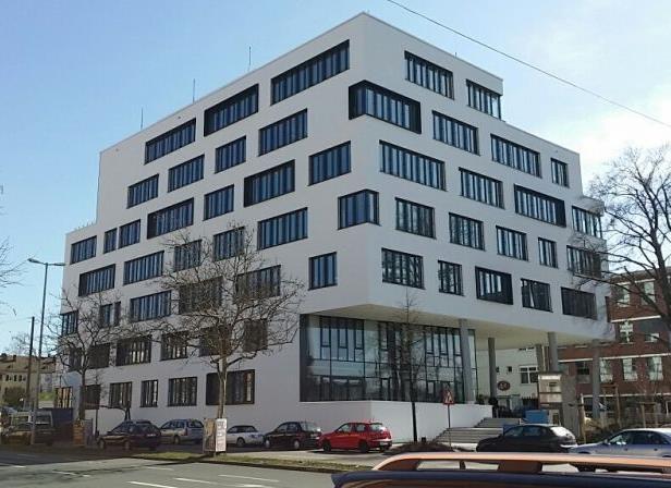 Monitoring Raumkomfort Bürogebäude in Nürnberg Mieter sind mit Komfort unzufrieden. Energieeffizienz der Wärmepumpen soll verbessert werden.