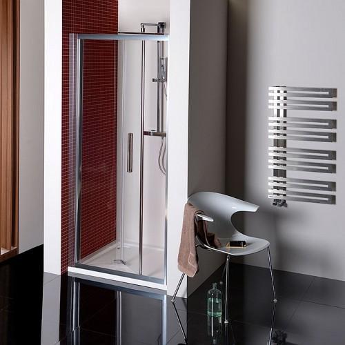 1.34 Falttür für Duschnischen 80 und 90 cm BA64461 Diese praktische Falttür bildet den perfekten Spritzschutz für Duschnischen in 80 oder 90 cm Breite und 200 cm Höhe.