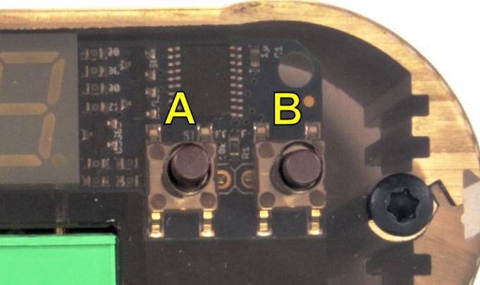 BEDIENUNG Der DMX-Startkanal und der LED-Testmodus wird über die beiden an der Frontseite befindlichen Tasten A und B eingestellt.