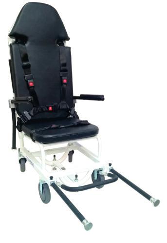 Der Tragstuhl wiegt nur 18,5 kg und ist dennoch bis 150 kg belastbar. Mit dem Tragstuhl können Patienten in sitzender Stellung im Fahrzeug transportiert werden.
