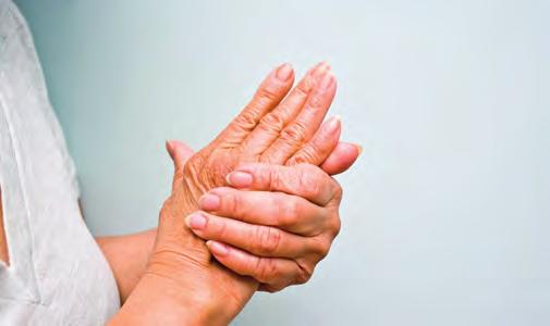 Arthritis Im Unterschied zur Arthrose ent stehen die Gelenkbeschwerden durch eine Entzündung. Diese kann durch Infektionen, Stoffwech selkrankheiten oder Autoimmunerkrankungen ausgelöst werden.