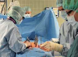 Erhöhte Patientensicherheit bei Wirbelsäulenoperationen durch Neuromonitoring und 3D-Scan Wirbelsäulenoperationen gelten als schwierige und zum Teil komplexe Operationen.