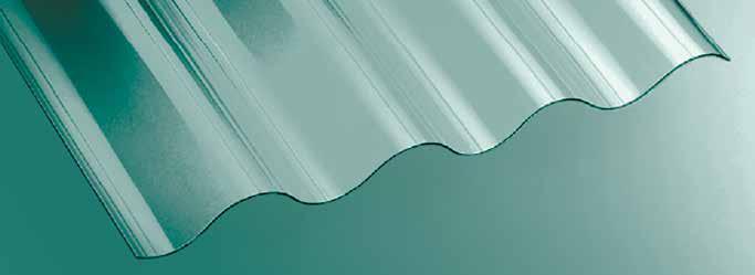 Die Platten aus Polycarbonat Macrolux Rooflite sind durch Coextrusion von UV-Absorptionsmitteln vor UV-Strahlen geschützt und an ihre besonderen Profile anpassbar.