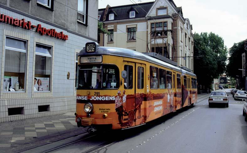 Herne Mitte Durch die Schulstraße fuhren die Wagen der Straßenbahn -