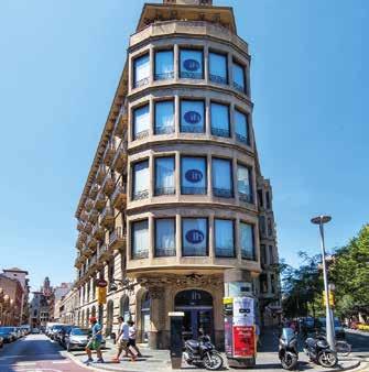 M INTERNATIONAL HOUSE WWW.BOALINGUA.CH/IHBARCELONA Im Herzen Barcelonas, nur fünf Gehminuten vom Plaça Catalunya entfernt, liegt diese Sprachschule.