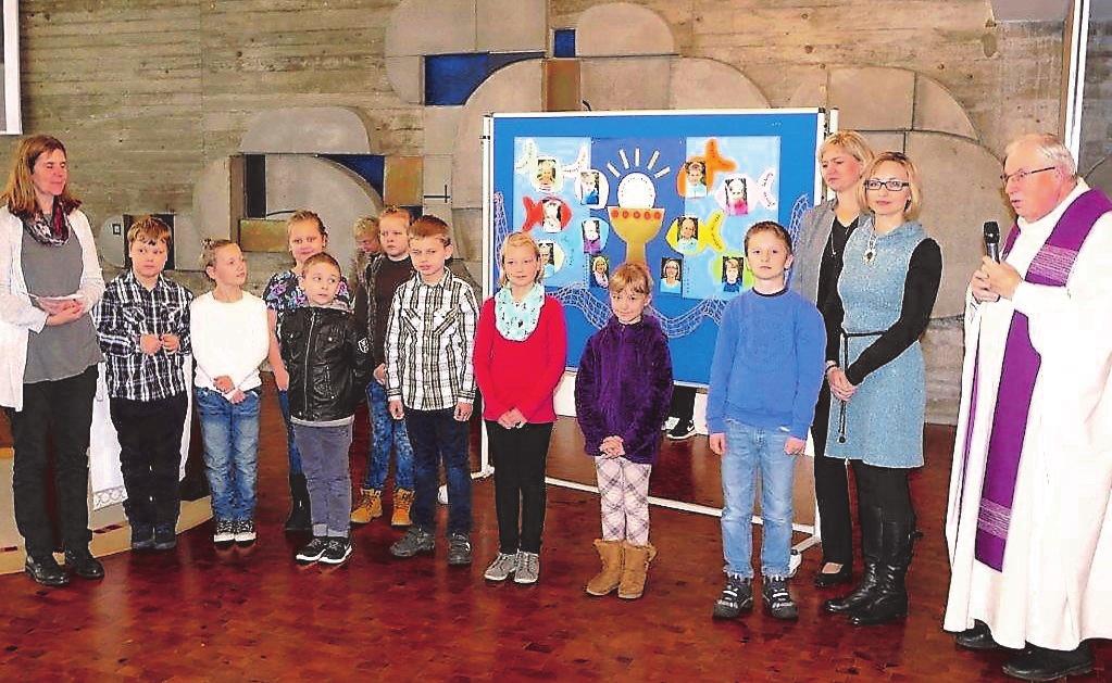 Seite 14 Klarenthaler Kirchenkurier Kirchort St. Klara Anzeigen Erstkommunionkinder vorgestellt In St.