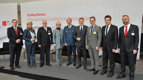 ; Foto: Andreas Amann Öffentliche Sicherheit in Deutschland Fraktionssitzung Einige Mitglieder des Geschäftsführenden Fraktionsvorstandes bei einer Sitzung der SPD-Bundestagsfraktion am 22.