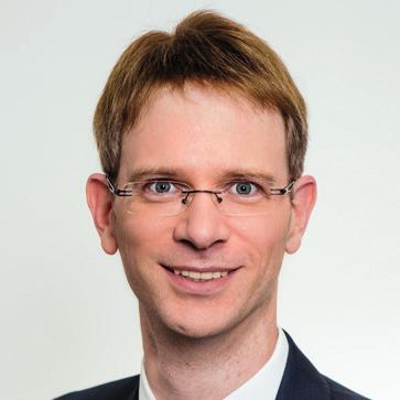 Ihre Referenten Frank Hoppe ist Senior-Berater und Prokurist der Knöll Finanzierungsberatung für Familienunternehmen GmbH.