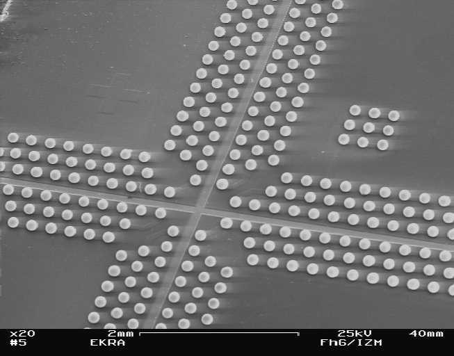 Miniaturisierung Wafer Bump - Höhe: 100 µm
