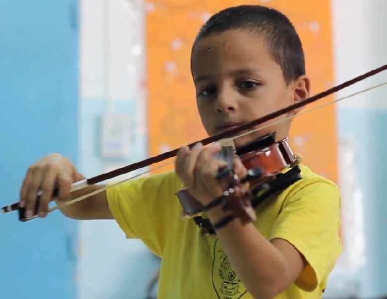 Seite 10 Sounds of Palestine Jahresbericht 2014 Weitere Auftritte der Kinder des Nachmittagsprogramms o 6. März 2014: Konzert im Aida Youth Center für eine Besuchergruppe o 12.