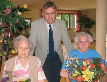 Foto: Im Ebendorfer Haus Hoheneck feierten Edith Richter (rechts) ihren 90. und Hildegard Aehrend ihren 92. Geburtstag.